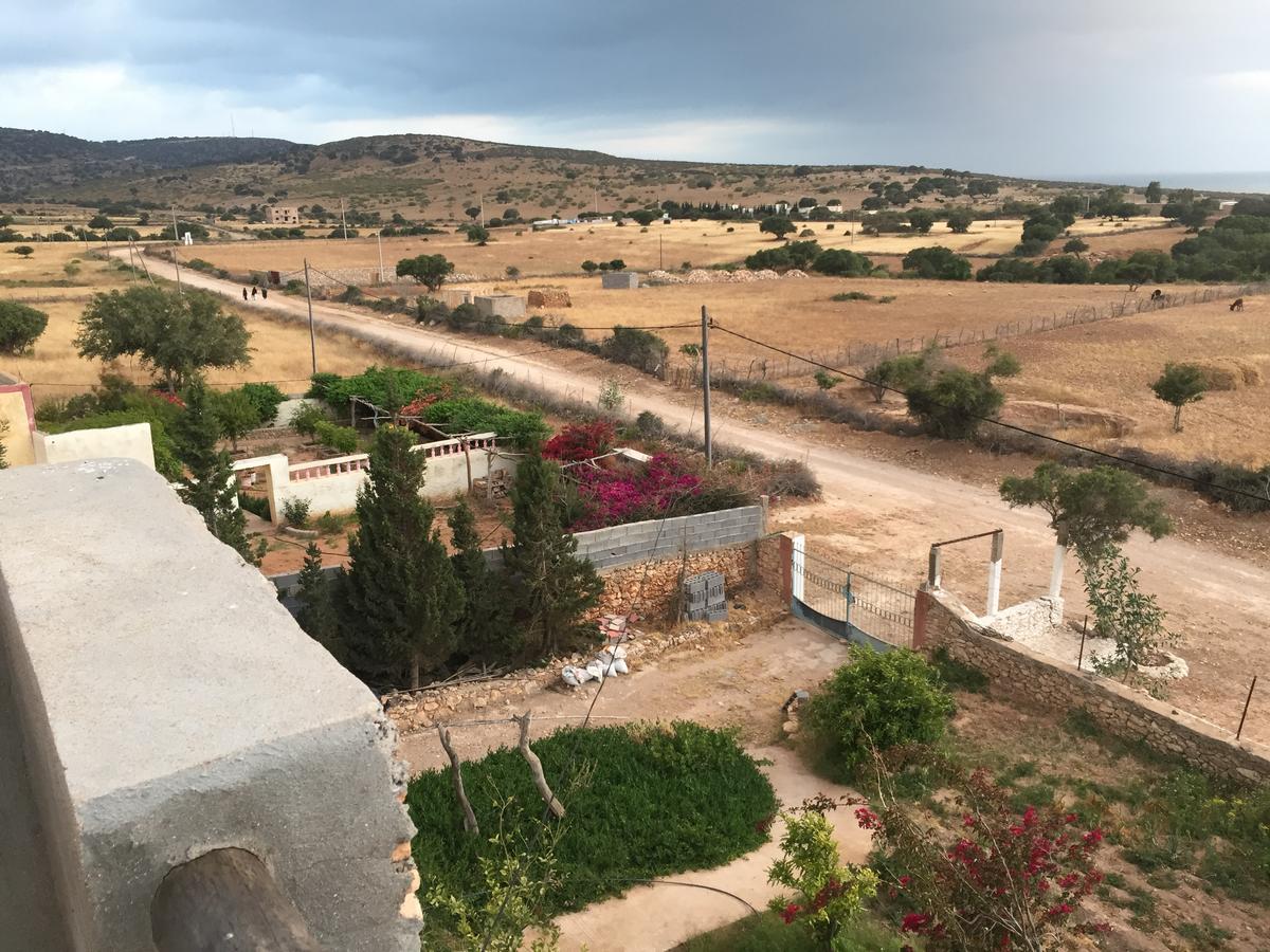 Hotel Aziki As-Sawíra Exteriér fotografie